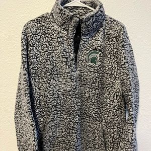 Michigan State Spartans women’s pullover fuzzy sweatshirt